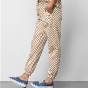 Vans Tan checkered sweatpants